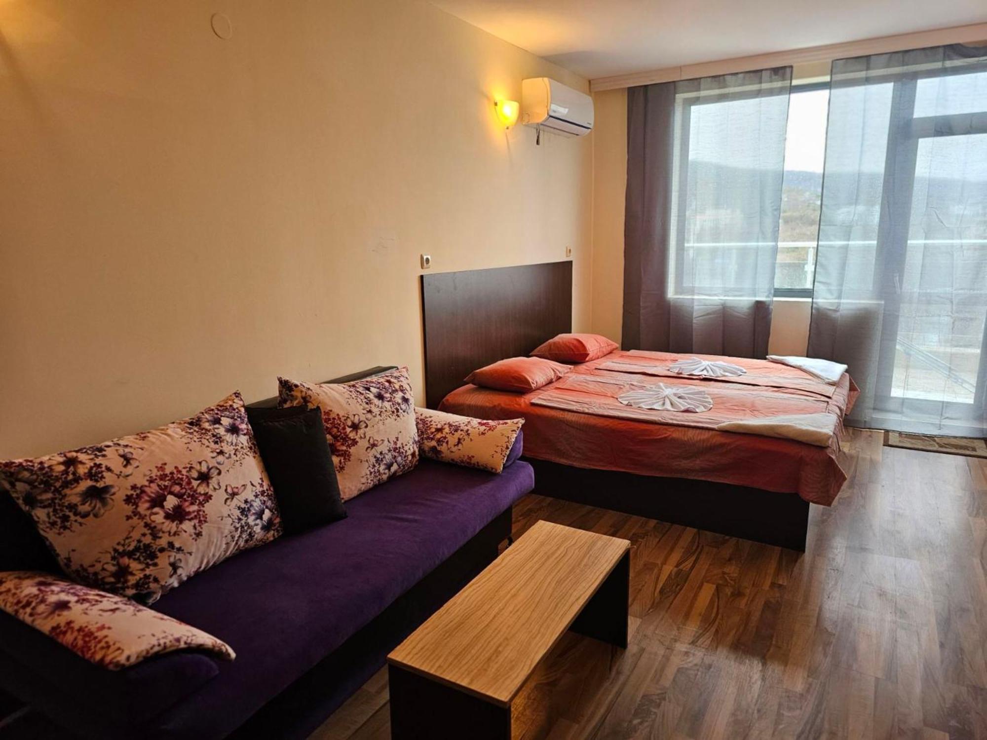 Europroperties Yalta Apartments Złote Piaski Zewnętrze zdjęcie
