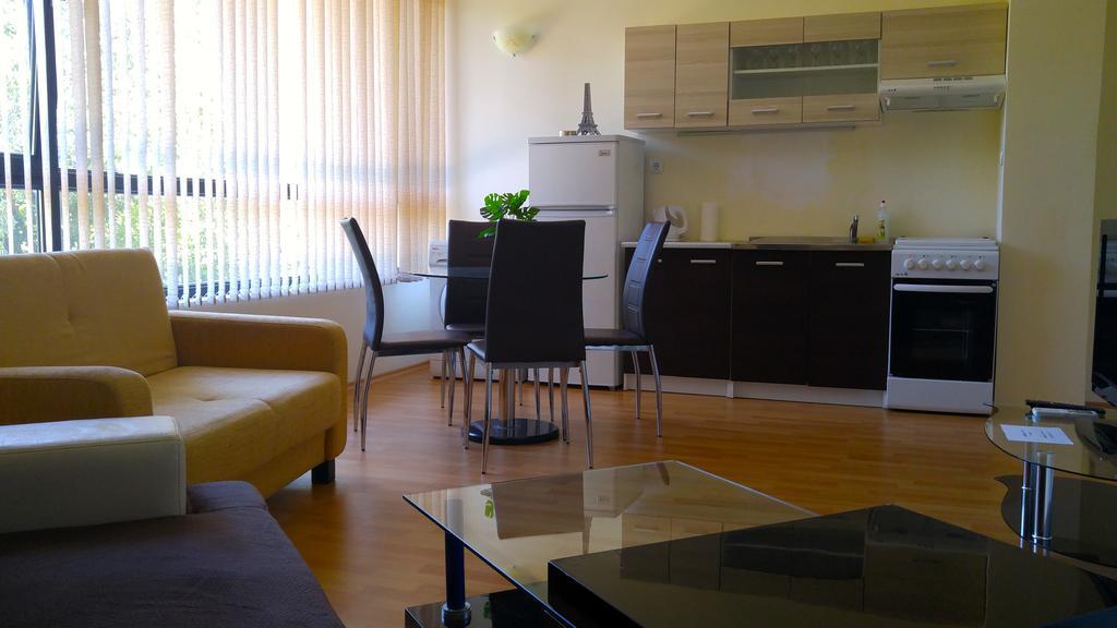 Europroperties Yalta Apartments Złote Piaski Zewnętrze zdjęcie
